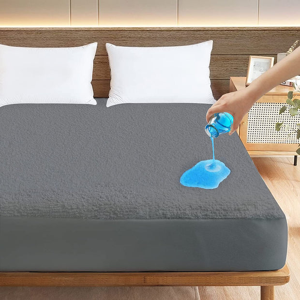 Waterproof Quilted Mattress Protector - White - WMP520